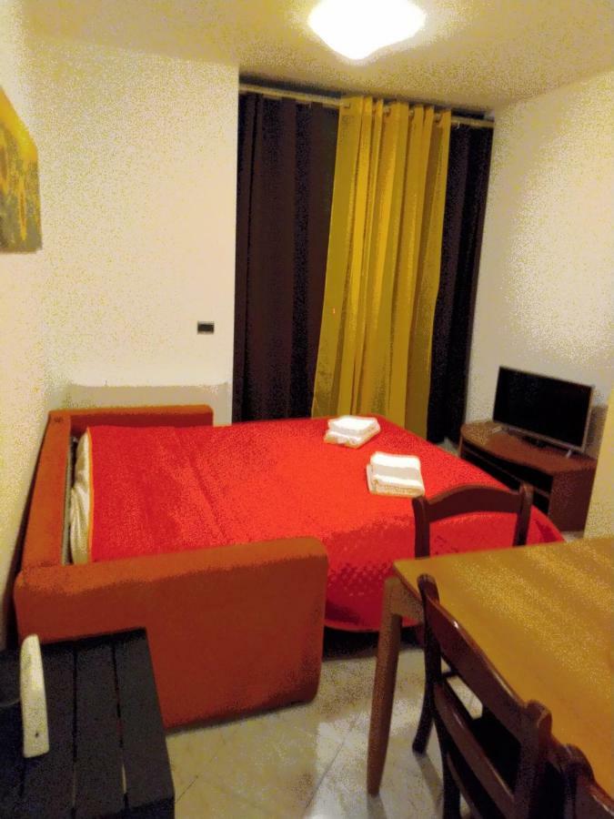 Il Tulipano Leilighet Bergamo Eksteriør bilde